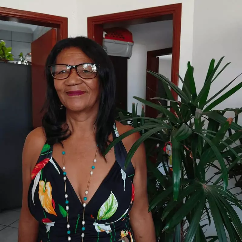 Terezinha S. review of Curcury